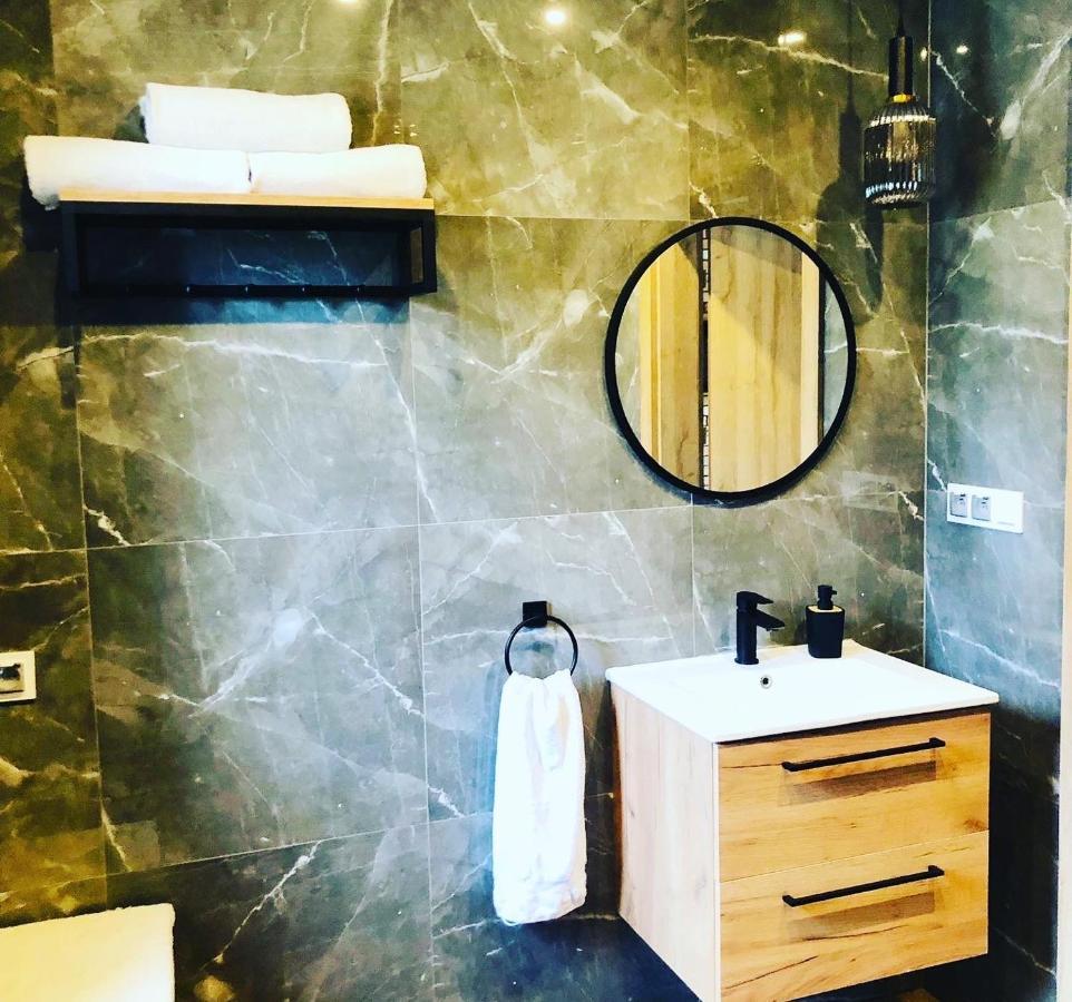 Domki Loft Nad Stawem 4 Doroslych , 4 Dzieci Malkowo Esterno foto